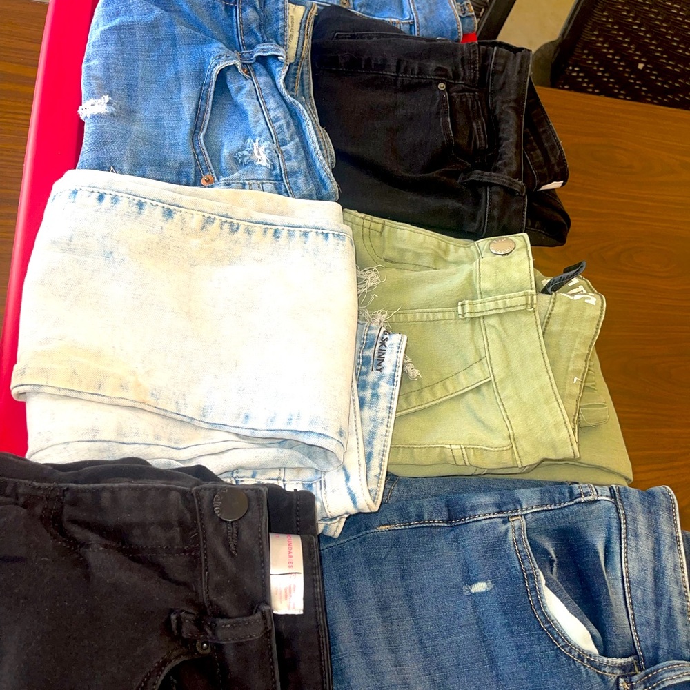 JEANS JEANS JEANS. 🙋🏼‍♀️🙋🏼‍♀️🙋🏼‍♀️🙋🏼‍♀️